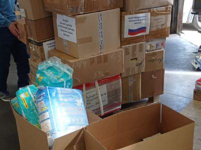 Очередная партия гуманитарной помощи отправлена жителям Донбасса.